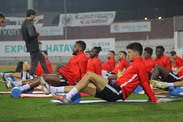 Hatayspor'da hedef Beşiktaş maçından iyi sonuç almak Hatayspor'da hedef Beşiktaş maçından iyi sonuç almak