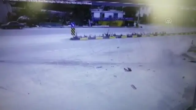Son dakika haberi | İki otomobil çarpıştı: 2 ölü, 3 yaralı Son dakika haberi | İki otomobil çarpıştı: 2 ölü, 3 yaralı