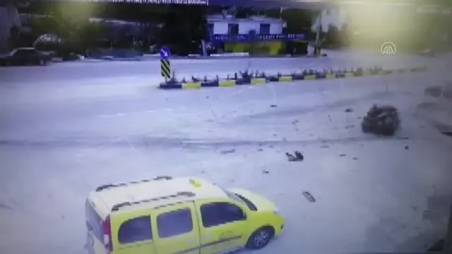 Son dakika haberi | İki otomobil çarpıştı: 2 ölü, 3 yaralı Son dakika haberi | İki otomobil çarpıştı: 2 ölü, 3 yaralı