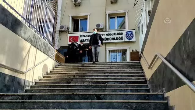 Son dakika haber | Kardeşini öldürdüğü iddiasıyla gözaltına alınan şüpheli, adliyeye sevk edildi Son dakika haber | Kardeşini öldürdüğü iddiasıyla gözaltına alınan şüpheli, adliyeye sevk edildi