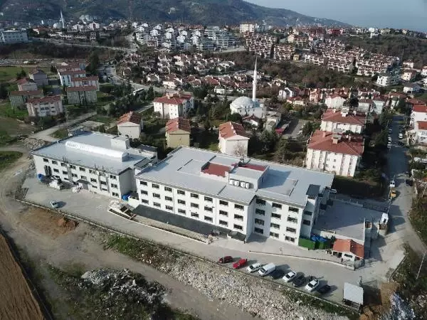 Kocaeli'de iki yatırım 3 bin 800 kişiyi iş sahibi yapacak Kocaeli'de iki yatırım 3 bin 800 kişiyi iş sahibi yapacak