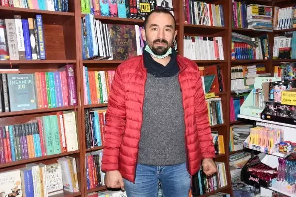 Kuşadası'ndaki sahaf ve kitabevlerinde koronavirüs sessizliği Kuşadası'ndaki sahaf ve kitabevlerinde koronavirüs sessizliği