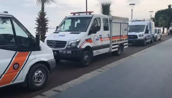 Sandalla açıldığı denizde kaybolan genci arama çalışmaları 3'üncü gününde Sandalla açıldığı denizde kaybolan genci arama çalışmaları 3'üncü gününde