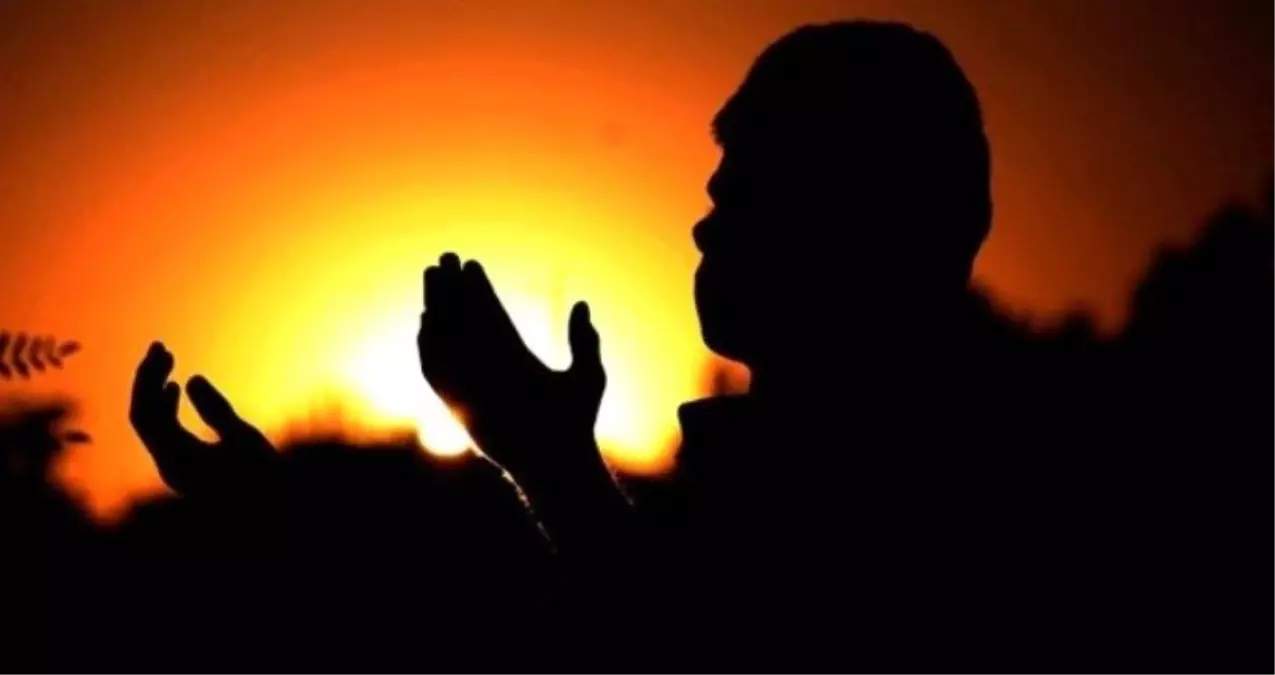 Sınava girerken okunacak dualar nedir? Sınava girerken hangi dualar okunur? Başarı için hangi dualar okuması gerekiyor? Sınav duası nedir?