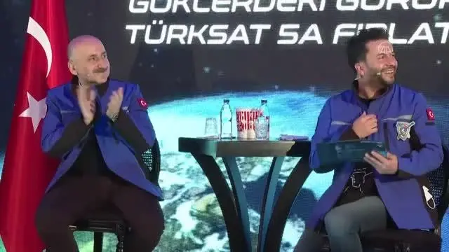 Ulaştırma ve Altyapı Bakanı Karaismailoğlu: 'Fiber altyapısı ile ilgili önemli adımlar atacağız' Ulaştırma ve Altyapı Bakanı Karaismailoğlu: 'Fiber altyapısı ile ilgili önemli adımlar atacağız'