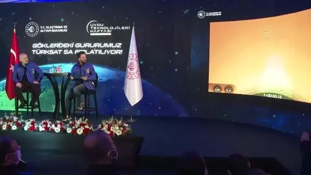Ulaştırma ve Altyapı Bakanı Karaismailoğlu: 'Fiber altyapısı ile ilgili önemli adımlar atacağız' Ulaştırma ve Altyapı Bakanı Karaismailoğlu: 'Fiber altyapısı ile ilgili önemli adımlar atacağız'