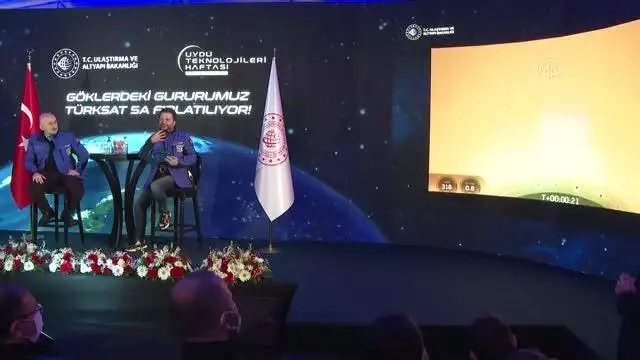 Ulaştırma ve Altyapı Bakanı Karaismailoğlu: 'Fiber altyapısı ile ilgili önemli adımlar atacağız' Ulaştırma ve Altyapı Bakanı Karaismailoğlu: 'Fiber altyapısı ile ilgili önemli adımlar atacağız'