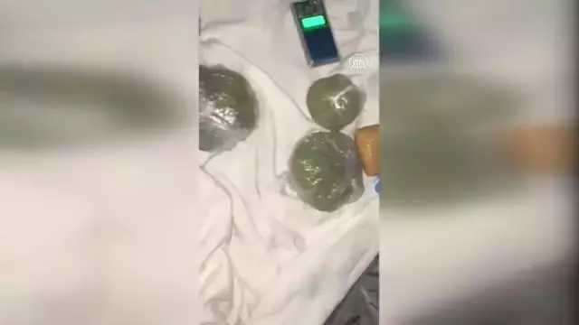 Fatih'te uyuşturucu operasyonunda yakalanan şüpheli tutuklandı Fatih'te uyuşturucu operasyonunda yakalanan şüpheli tutuklandı