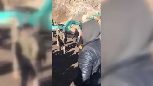 Kömür ocağında göçük meydana geldi (3) Kömür ocağında göçük meydana geldi (3)