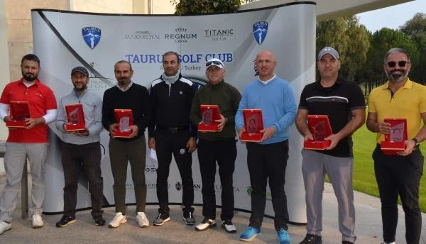 Mahmut Var Golf Turnuvası'nda şampiyon Recep Turan