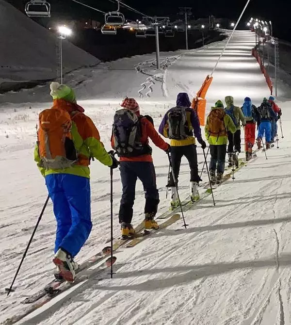 Palandöken'de 'tur ve gece kayağı' Palandöken'de 'tur ve gece kayağı'
