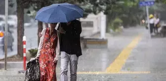 Trakya Bölgesi: Pazar gününe dikkat! İstanbul dahil birçok ilde kuvvetli yağış bekleniyor Trakya Bölgesi: Pazar gününe dikkat! İstanbul dahil birçok ilde kuvvetli yağış bekleniyor