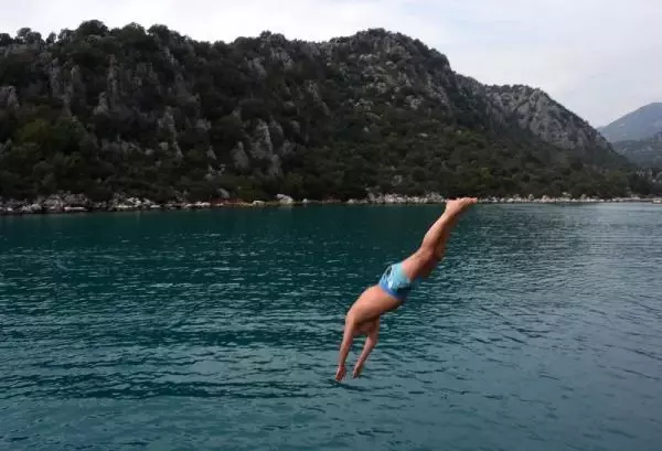 Rus turistlerin Demre'de deniz keyfi Rus turistlerin Demre'de deniz keyfi