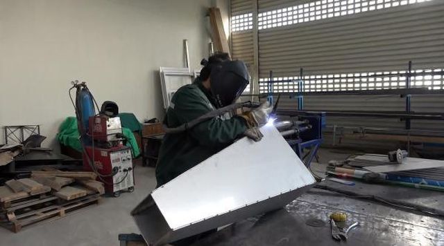 Savaştan kaçan Suriyeli kardeşler, Düzce'de ihracata başladı
