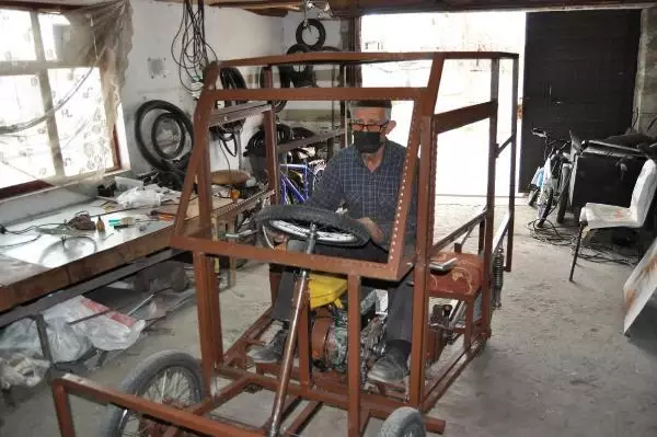 Su motorundan araba, çim biçme makinesinden motosiklet yaptı