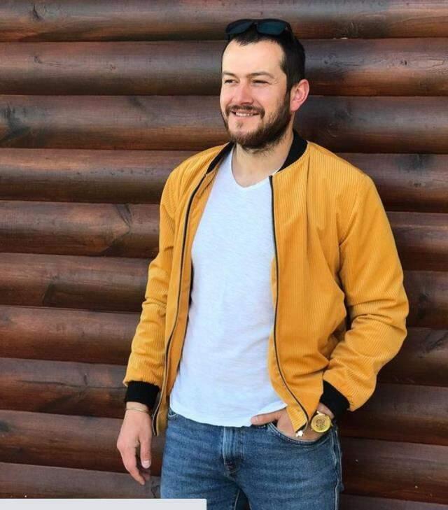 Survivor Reşat Hacıahmetoğlu kimdir? Survivor Gönüllüler takımı Reşat Hacıahmetoğlu kaç yaşında, nereli? Reşat Hacıahmetoğlu Instagram hesabı ne? Survivor Reşat Hacıahmetoğlu kimdir? Survivor Gönüllüler takımı Reşat Hacıahmetoğlu kaç yaşında, nereli? Reşat Hacıahmetoğlu Instagram hesabı ne?