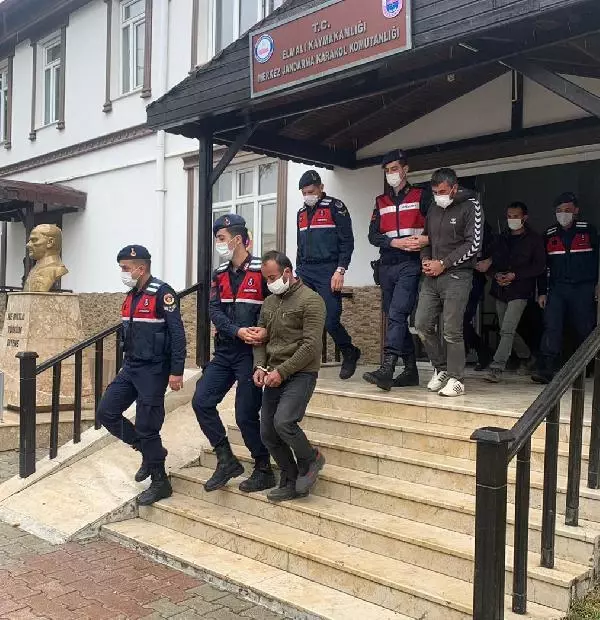 Yaşlı kadın, evinde dehşeti yaşadı (2) Yaşlı kadın, evinde dehşeti yaşadı (2)