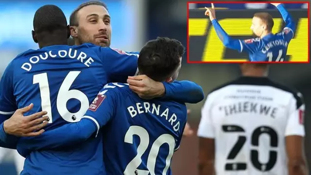 Cenk Tosun clarified the wolf sign he made after the golden: I did it for thanks