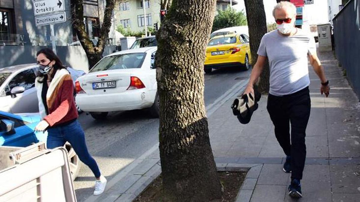 Genç bir kadınla görüntülenince panikleyen Yılmaz Erdoğan'dan gazetecilere sert tepki: Kaybol!