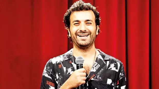 Hasan Can Kaya: İnsanları güldürünce fırça yerdim! Hasan Can Kaya: İnsanları güldürünce fırça yerdim!