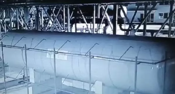 Kaymakamlıkta güvenlik görevlisi ile 4 arkadaşı kablo hırsızlığından tutuklandı Kaymakamlıkta güvenlik görevlisi ile 4 arkadaşı kablo hırsızlığından tutuklandı