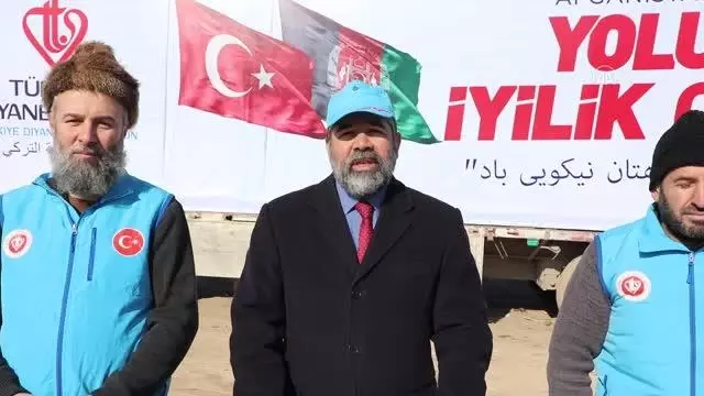 TDV'den Afganistan'daki ihtiyaç sahibi 2 bin aileye gıda yardımı TDV'den Afganistan'daki ihtiyaç sahibi 2 bin aileye gıda yardımı