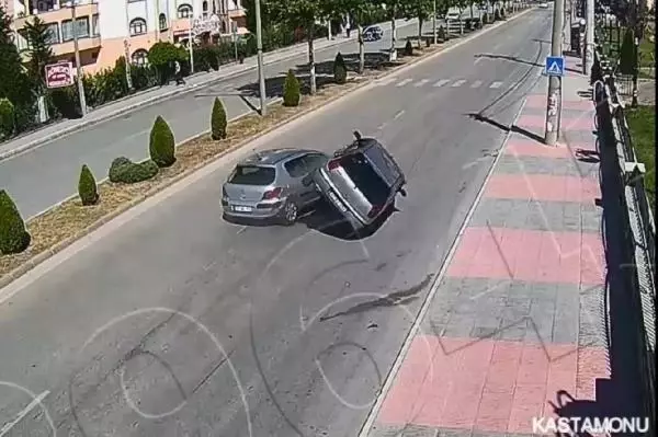 Son dakika haber... Türkiye'de 2020 yılında 365 bin 5 kazada 2 bin 197 kişi hayatını kaybetti Son dakika haber... Türkiye'de 2020 yılında 365 bin 5 kazada 2 bin 197 kişi hayatını kaybetti
