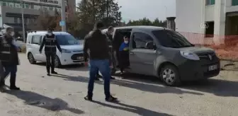 Edebiyat Fakültesi: Üniversite öğrencisi genç kızı öldürdüğü öne sürülen zanlı tutuklandı Edebiyat Fakültesi: Üniversite öğrencisi genç kızı öldürdüğü öne sürülen zanlı tutuklandı