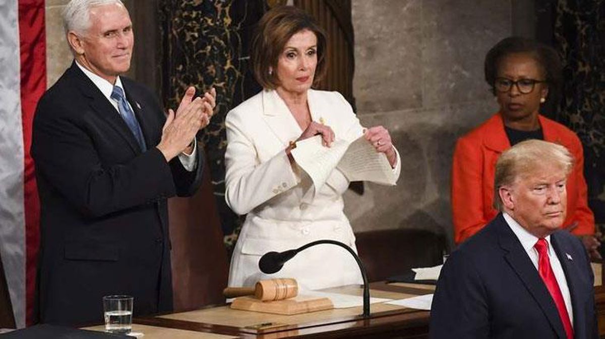 ABD Temsilciler Meclisi Başkanı Pelosi: Trump görevden alınmazsa azil sürecine başlıyoruz