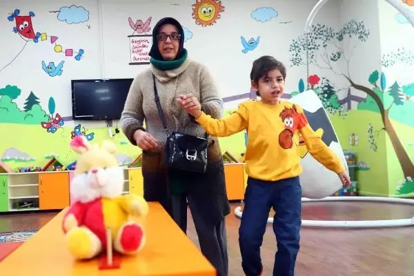 Engelliler Sarayı sayesinde hayata dokunmaya başladı Engelliler Sarayı sayesinde hayata dokunmaya başladı