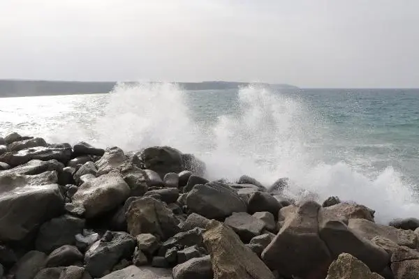 Gökçeada ve Bozcaada'ya feribot seferleri yapılamıyor Gökçeada ve Bozcaada'ya feribot seferleri yapılamıyor