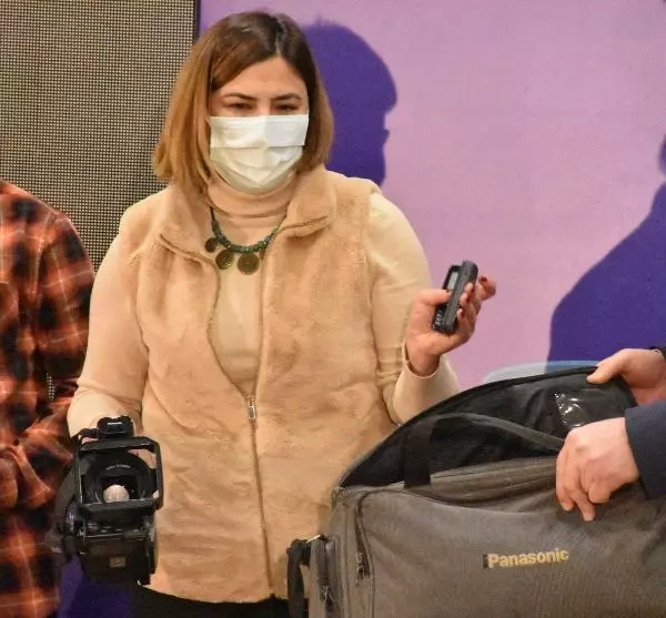 Son dakika haber: İsmail Güneş'in kamerası ve fotoğraf makinesi Basın Müzesi'ne bağışlandı Son dakika haber: İsmail Güneş'in kamerası ve fotoğraf makinesi Basın Müzesi'ne bağışlandı