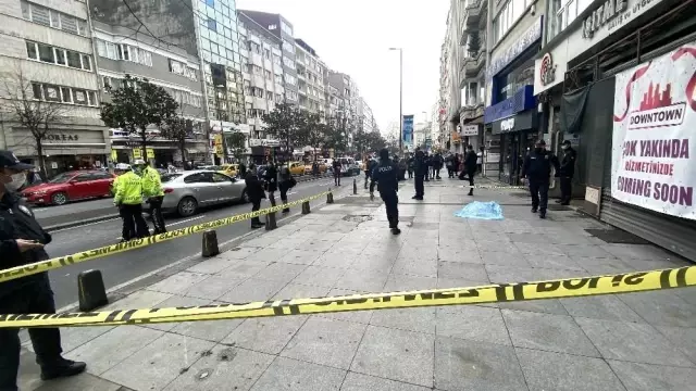 Emekli kadın, 6'ıncı kattaki evinin penceresinden düşerek feci şekilde yaşamını yitirdi