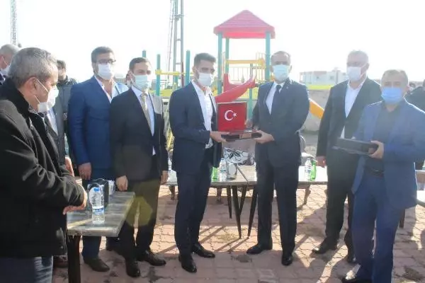 Kahta'da, akraba ailelerin 21 yıllık kan davası sona erdi Kahta'da, akraba ailelerin 21 yıllık kan davası sona erdi