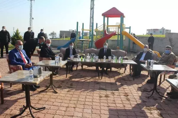 Kahta'da, akraba ailelerin 21 yıllık kan davası sona erdi Kahta'da, akraba ailelerin 21 yıllık kan davası sona erdi