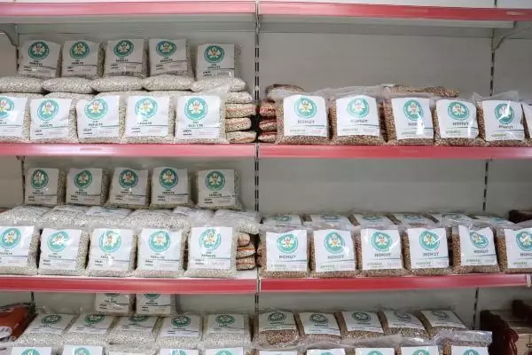 Manisalı üreticiyle ihtiyaç sahibini buluşturan örnek proje Manisalı üreticiyle ihtiyaç sahibini buluşturan örnek proje