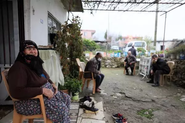 Iskenceci Esini Olduren Melek Ipek En Azindan Burada Dayak Yok