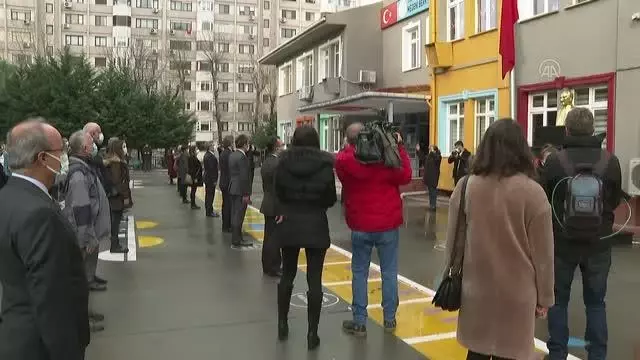 Nevşehir'deki okullarda bayrak töreni yapıldı Nevşehir'deki okullarda bayrak töreni yapıldı