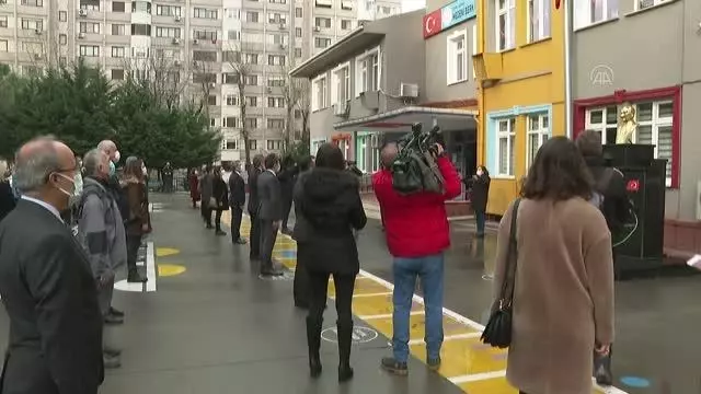 Nevşehir'deki okullarda bayrak töreni yapıldı Nevşehir'deki okullarda bayrak töreni yapıldı