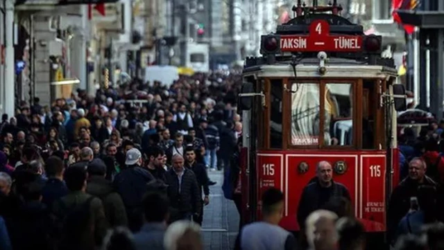Son Dakika: Türkiye'deki işsiz sayısı 391 bin kişi azalarak 4 milyon 5 bin oldu