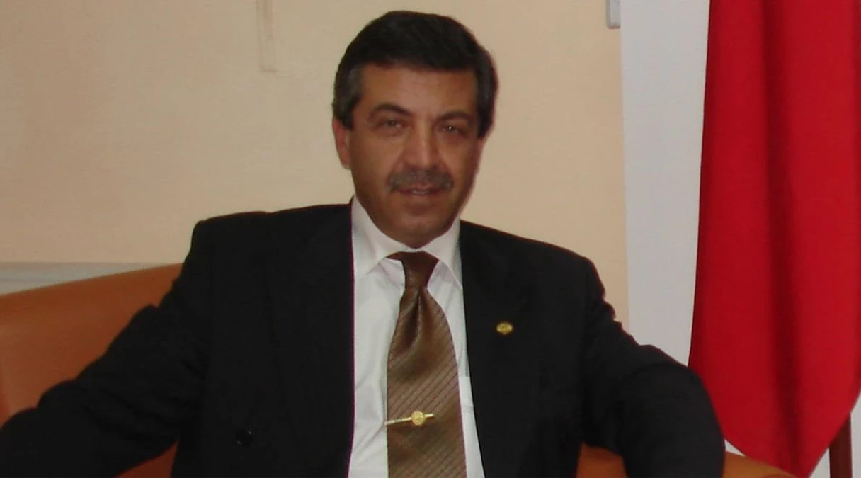 Ποιος είναι ο Tahsin Ertuğruloğlu;  Ποιος είναι ο Tahsin Ertuğruloğlu, Υπουργός Εξωτερικών της ΤΔΒΚ;