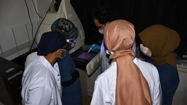 Türkiye'de Kovid-19'a karşı geliştirilen ilk mRNA aşısının yazın kullanıma sunulması planlanıyor