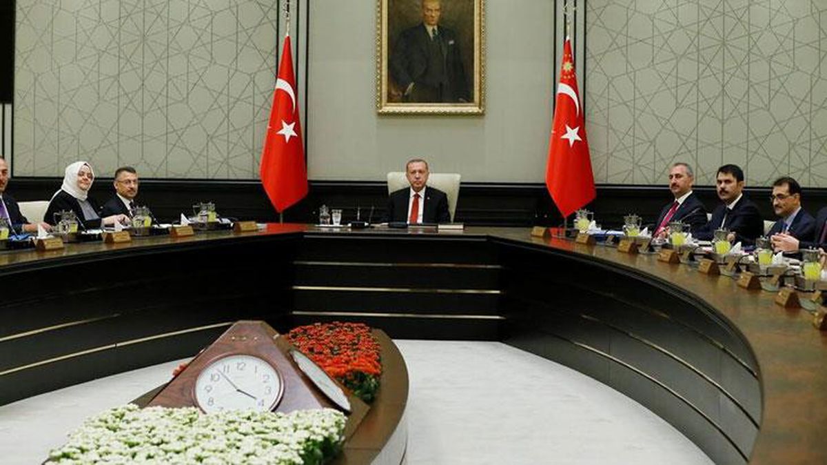 Beştepe'de gündem yoğun! Yılın ilk kabine toplantısında korona kısıtlamaları kalkacak mı?