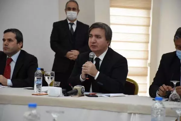 Vali Hamza Aydoğdu yerel ve ulusal medya temsilcileriyle bir araya geldi Vali Hamza Aydoğdu yerel ve ulusal medya temsilcileriyle bir araya geldi