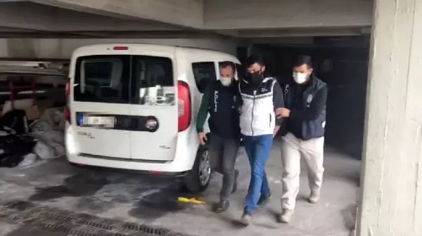 Başkentte terör örgütü PKK üyesi olduğu belirlenen şüpheli yakalandı Başkentte terör örgütü PKK üyesi olduğu belirlenen şüpheli yakalandı