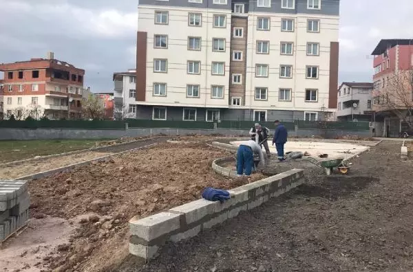 Başkan Yüksel, 'Yeşil alanlarımız yaklaşık 30 bin metrekare arttı' Başkan Yüksel, 'Yeşil alanlarımız yaklaşık 30 bin metrekare arttı'