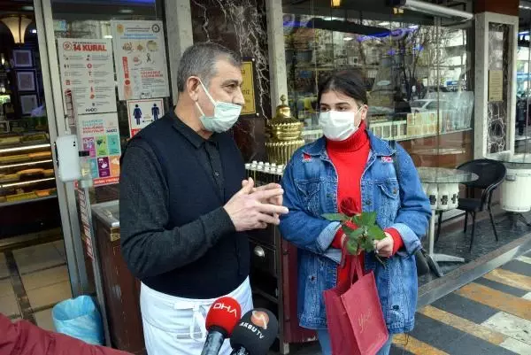 Boşa akan çeşmeyi kapatana hediye verdi Boşa akan çeşmeyi kapatana hediye verdi
