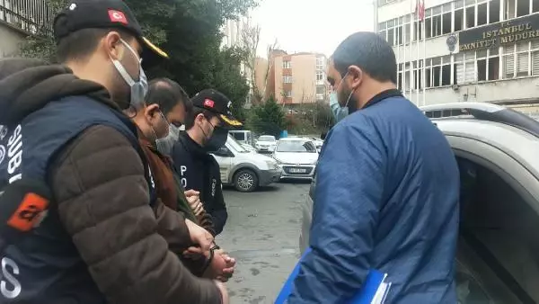 Son Dakika | Çatalca'da öldürülen kadın; cinayet şüphelisi adliyeye sevk edildi Son Dakika | Çatalca'da öldürülen kadın; cinayet şüphelisi adliyeye sevk edildi