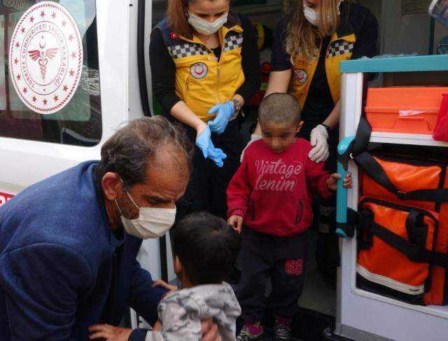 Evin penceresinden sarkan küçük çocuk ekipleri harekete geçirdi