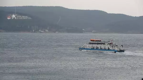 Gökçeada ve Bozcaada'ya feribot seferi bugün de yapılamıyor Gökçeada ve Bozcaada'ya feribot seferi bugün de yapılamıyor